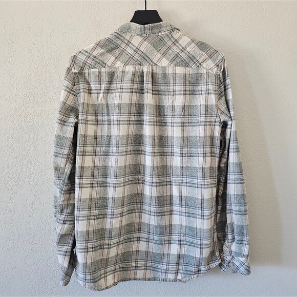 O'Neill Flannel - Picture 8 of 8